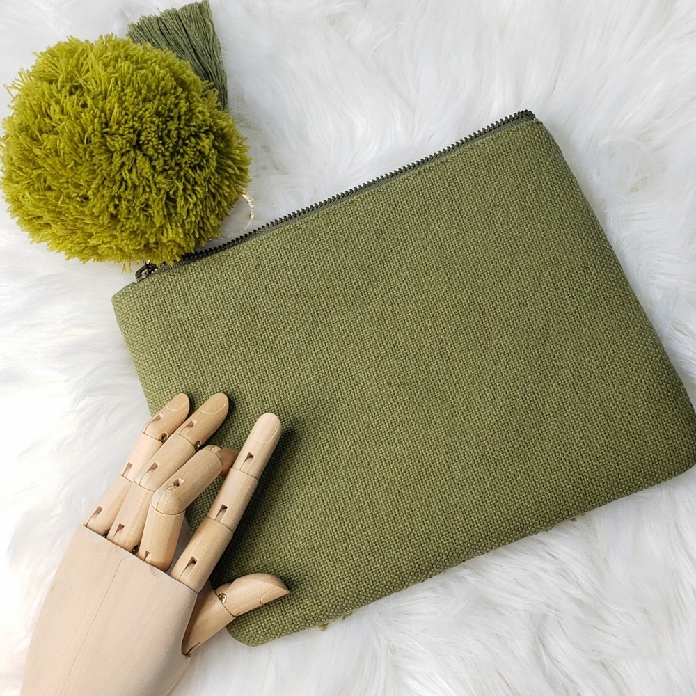 Universal Thread Green Purse - Picture 6 of 8